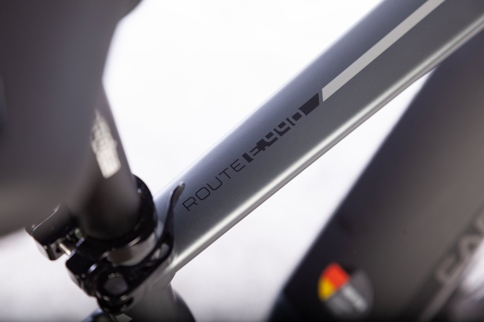 Carver Route E.440 - 500 Wh - 2022 - 28 Zoll - Diamant – Bild 2